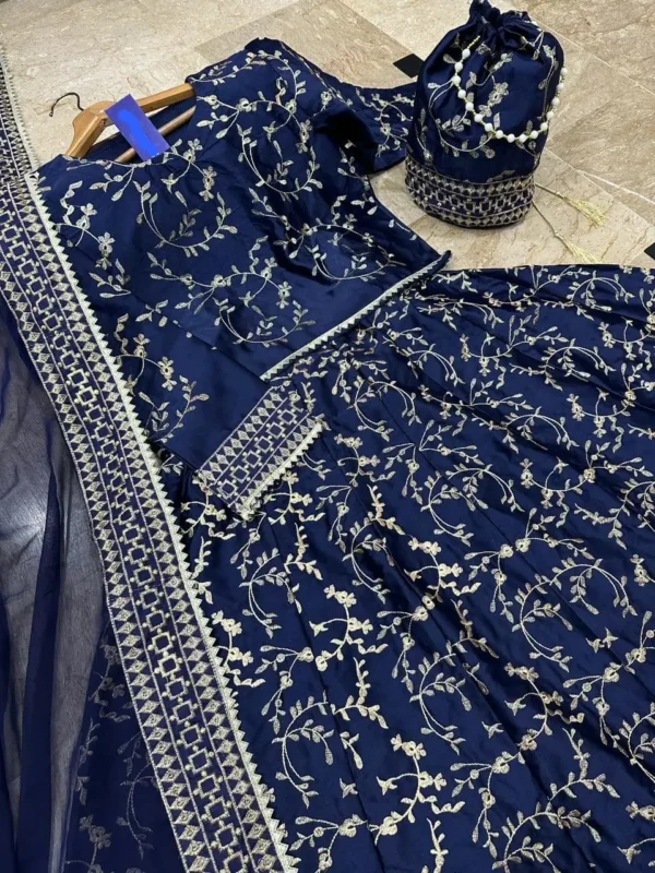 ✨ Eid Special 4-Piece Luxury Ensemble – Elegant & Traditional ✨ - Image 7